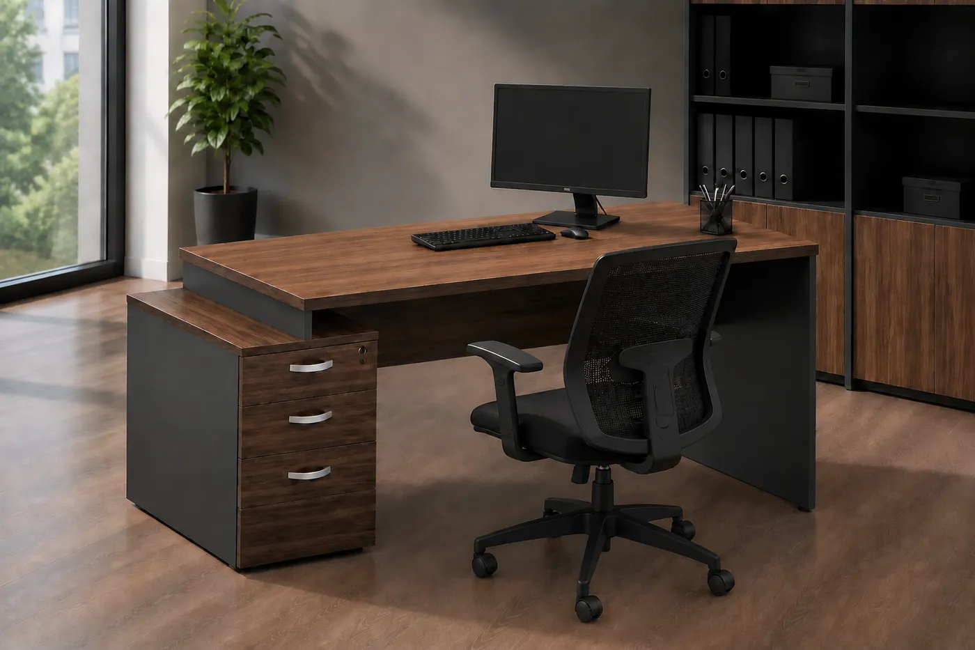 Mesa pedestal 3 gavetas — aplicação em ambiente
